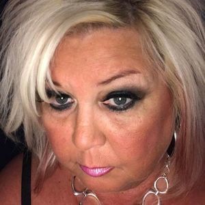 Meet your Posher, Diana